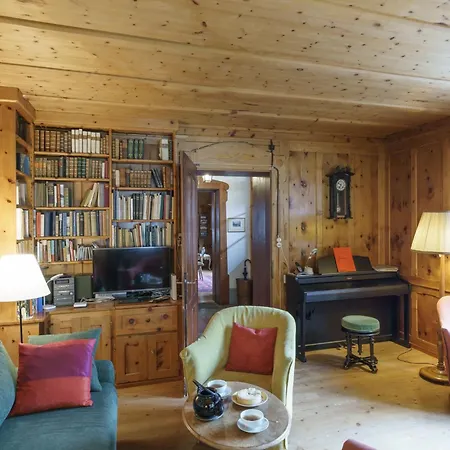 Apartamento Chesa Lagrev-schucan By Interhome *